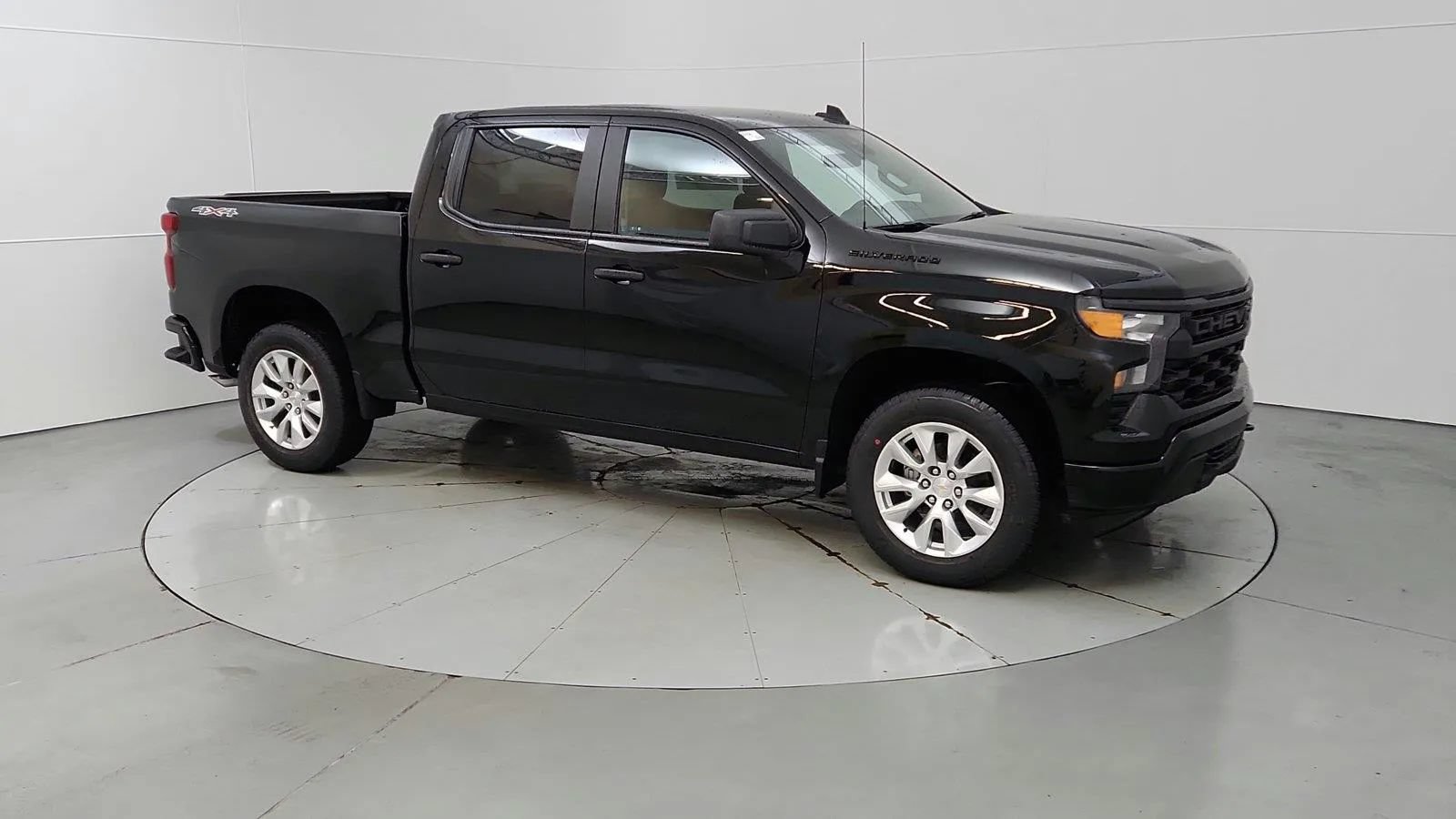 Used 2023 Chevrolet Silverado 1500 Custom w/ LPO, Dark Essentials Package AWD/4WD image 8