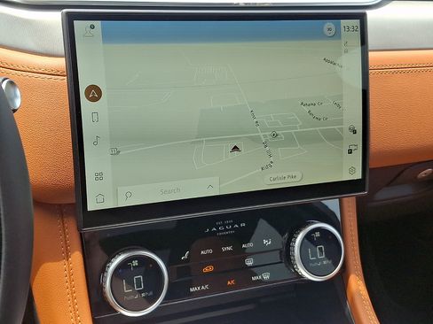 New 2026 Jaguar F-PACE R-Dynamic S AWD/4WD image 14