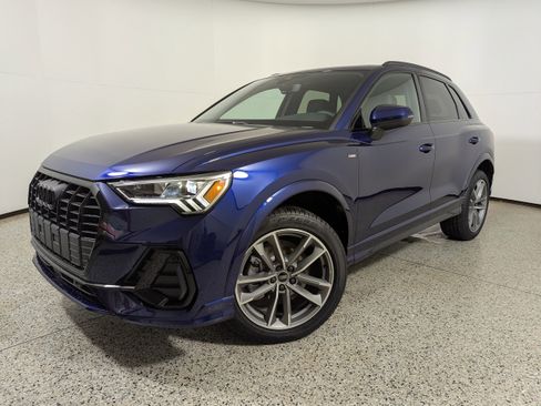 New 2025 Audi Q3 2.0T Premium image 18
