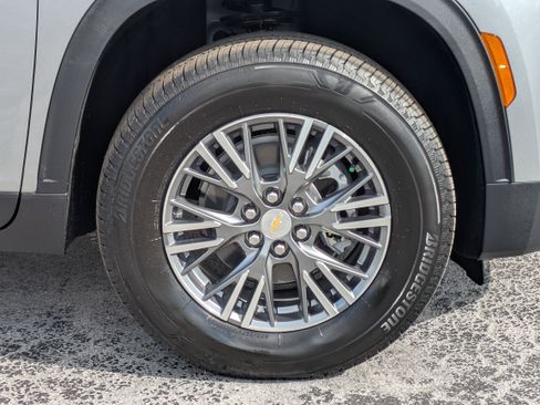 New 2026 Chevrolet Traverse LT image 12