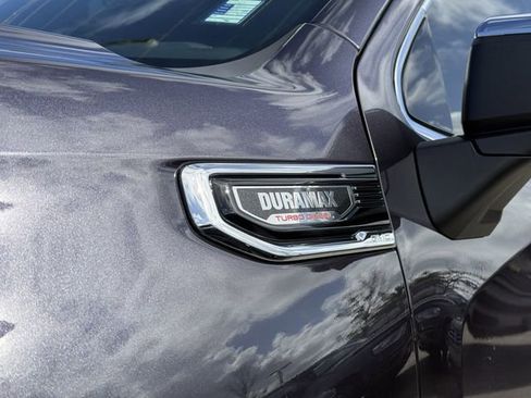 Used 2025 GMC Sierra 1500 Denali image 8