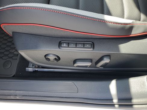 New 2025 Volkswagen GTI SE image 15