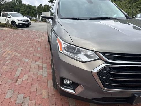Used 2018 Chevrolet Traverse LT w/ LPO, Floor Liner Package FWD image 20