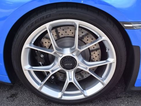 Used 2024 Porsche 911 GT3 RWD image 41