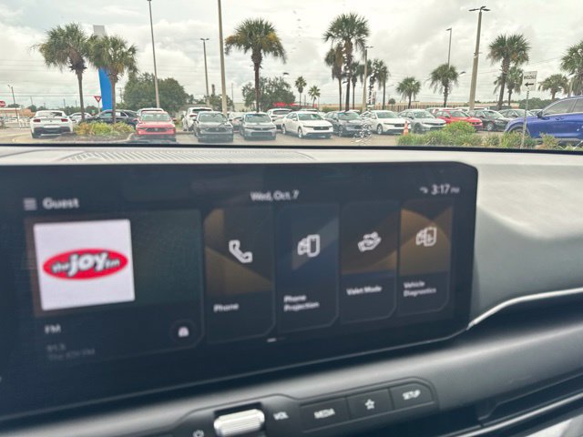 Used 2025 Kia K4 EX FWD image 17