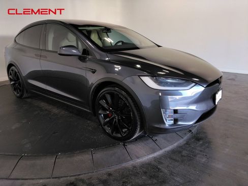 Used 2017 Tesla Model X P100D image 3