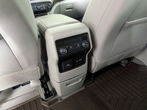 Certified 2023 GMC Acadia SLE w/ Driver Convenience Package AWD/4WD image 38