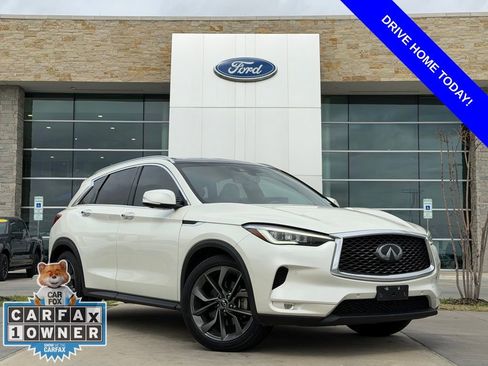 Used 2019 INFINITI QX50 Essential w/ Sensory Package image 1