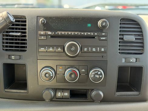 Used 2014 Chevrolet Silverado 2500 W/T RWD image 28
