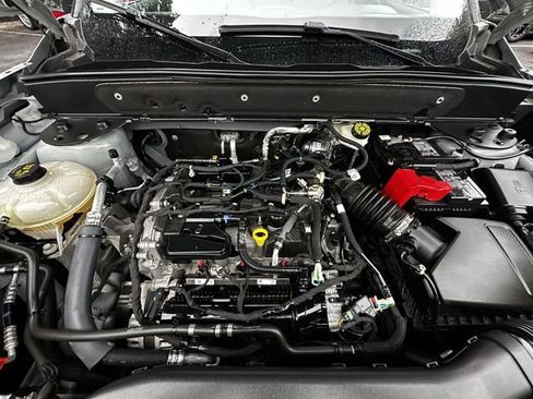 Certified 2023 Ford Bronco Sport Outer Banks w/ Tech Package AWD/4WD image 32
