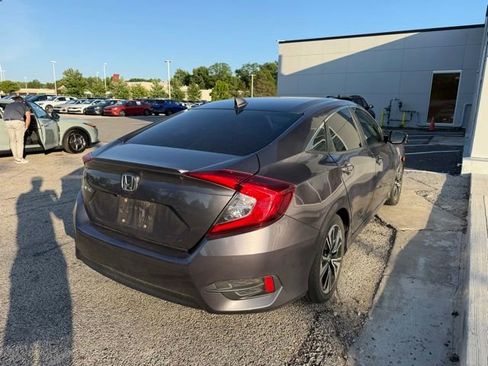 Used 2016 Honda Civic EX-L image 3
