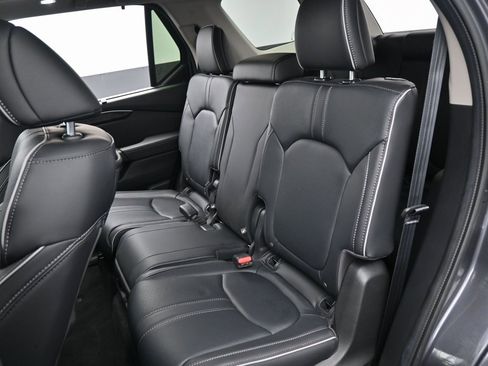 Used 2024 Honda Pilot Elite image 33