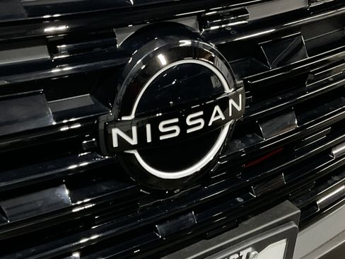 Used 2026 Nissan Rogue SV image 6