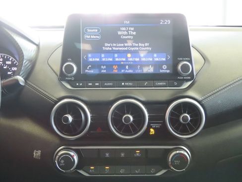 Used 2023 Nissan Sentra SV FWD image 38