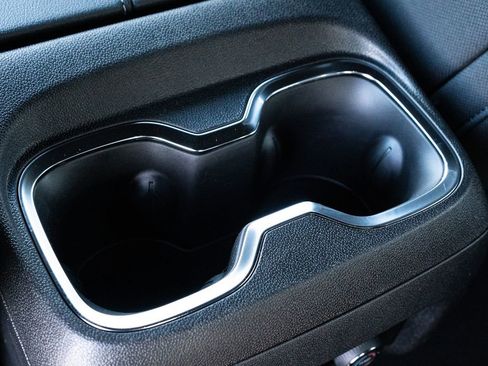 New 2026 Chevrolet Traverse LT image 32