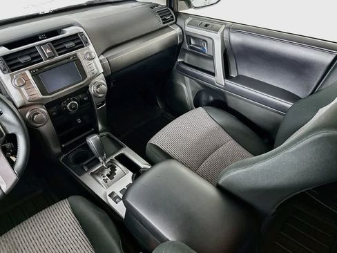 Used 2018 Toyota 4Runner SR5 RWD image 11