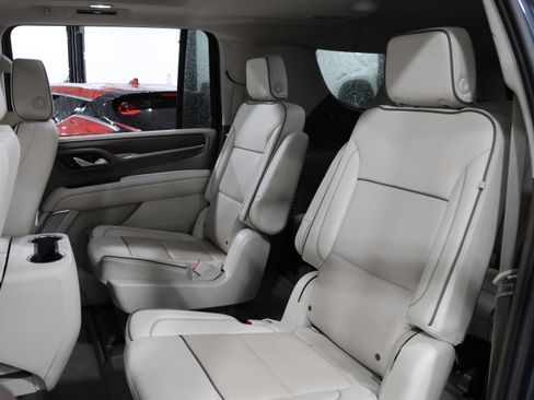 Used 2021 GMC Yukon XL Denali image 35