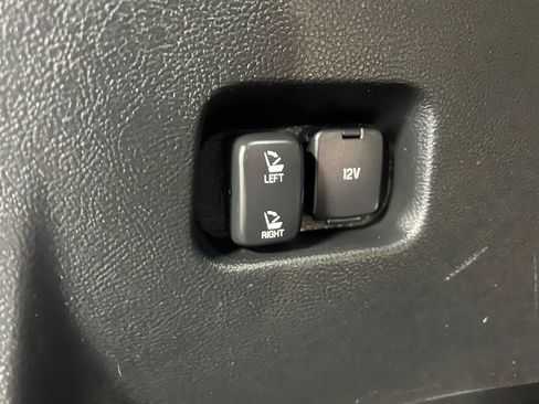 Used 2020 Ford Edge SEL w/ Convenience Package image 14