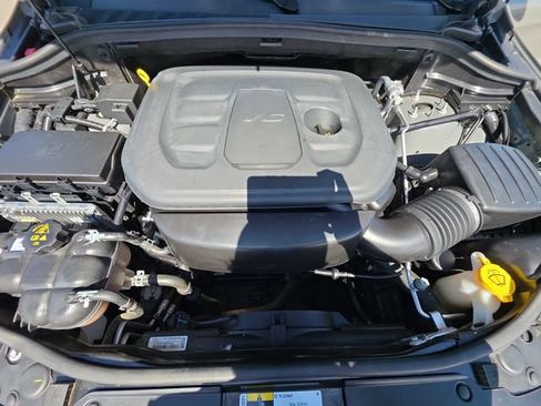 Used 2020 Jeep Grand Cherokee Altitude RWD image 29