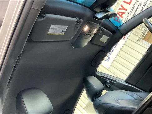 Used 2021 Toyota Avalon XLE FWD image 13