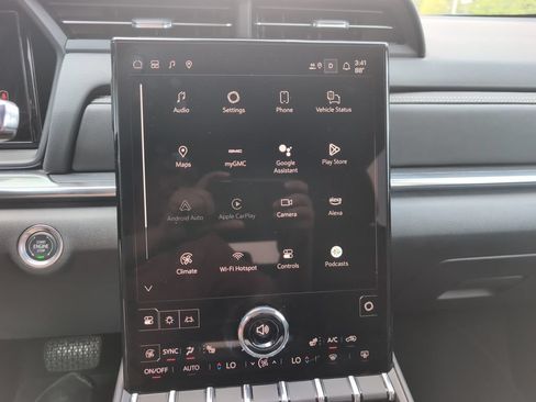 Used 2025 GMC Terrain Elevation w/ Elevation Premium Package AWD/4WD image 22