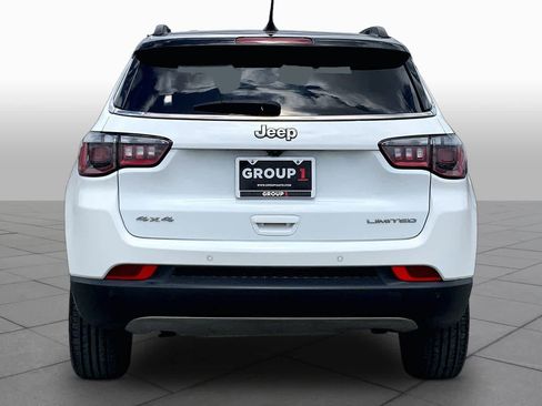 Used 2024 Jeep Compass Limited AWD/4WD image 5