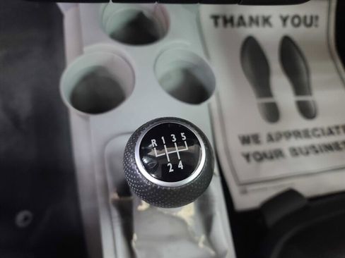 Used 2000 Volkswagen Beetle GL image 18