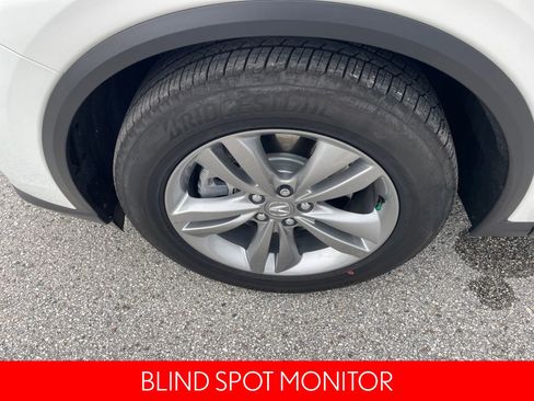 Used 2025 Acura MDX SH-AWD image 11