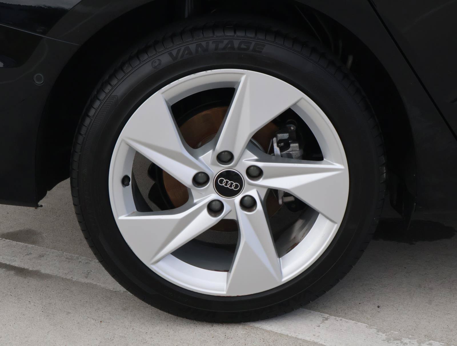 Used 2024 Audi A3 2.0T Premium FWD image 8