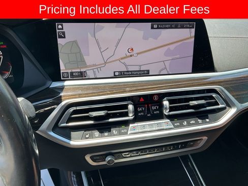 Used 2021 BMW X7 xDrive40i w/ M Sport Package AWD/4WD image 12