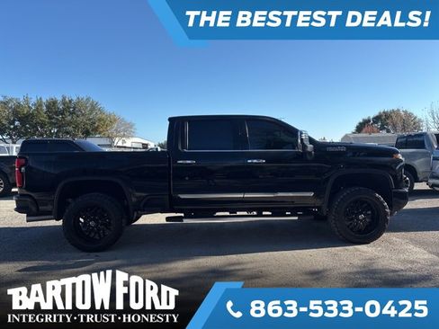 Used 2025 Chevrolet Silverado 2500 High Country w/ Z71 Off-Road Package image 4