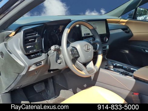 Certified 2024 Lexus RX 350 Premium w/ Accessory Package (Z1) AWD/4WD image 9