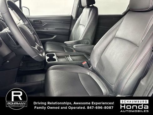 Certified 2023 Honda Odyssey Sport image 4