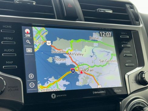 Used 2024 Toyota 4Runner SR5 Premium image 20