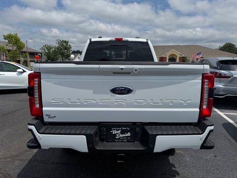 Used 2024 Ford F250 Lariat w/ Lariat Ultimate Package AWD/4WD image 6
