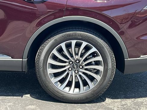 Certified 2024 Lincoln Aviator 2WD w/ Premium Package image 6