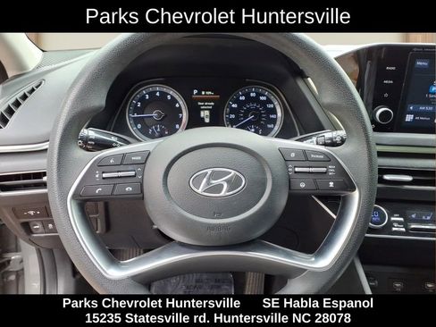 Used 2022 Hyundai Sonata SEL FWD image 11