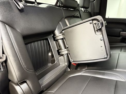 Used 2020 Chevrolet Silverado 2500 LTZ image 19