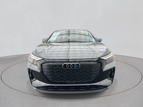 Used 2025 Audi Q4 e-tron Premium Plus w/ Premium Plus AWD/4WD image 6