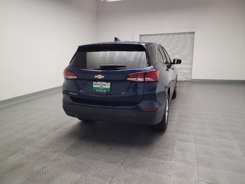 Used 2022 Chevrolet Equinox LS w/ LS Convenience Package FWD image 7