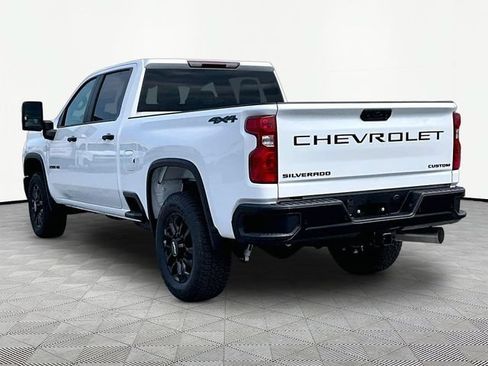 New 2026 Chevrolet Silverado 2500 Custom w/ Custom Value Package AWD/4WD image 4