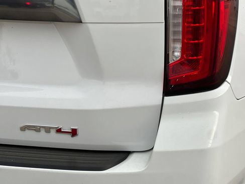 Used 2021 GMC Yukon XL AT4 w/ AT4 Premium Plus Package AWD/4WD image 25