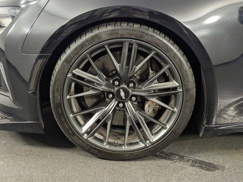 Used 2019 Chevrolet Camaro ZL1 image 11