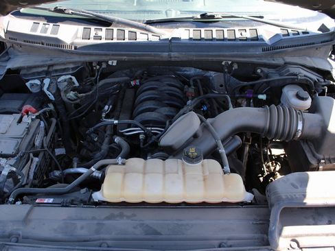 Used 2018 Ford F150 XLT image 13