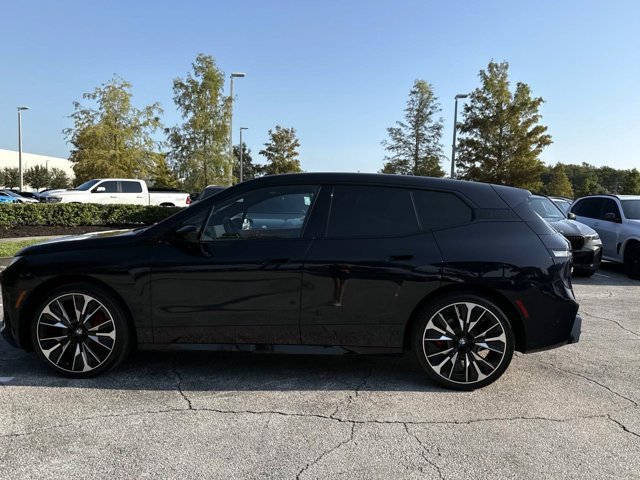 Used 2026 BMW iX xDrive45 w/ M Sport Package AWD/4WD image 6