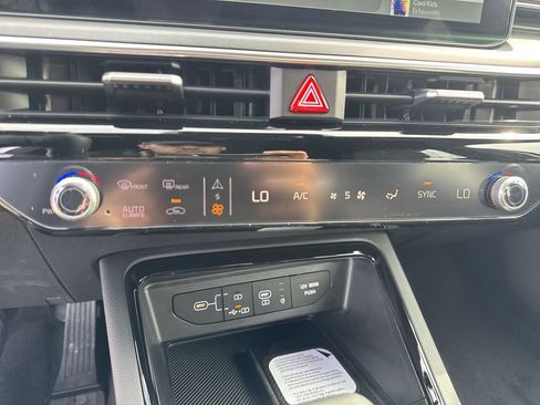 New 2026 Kia K5 GT-Line AWD/4WD image 19