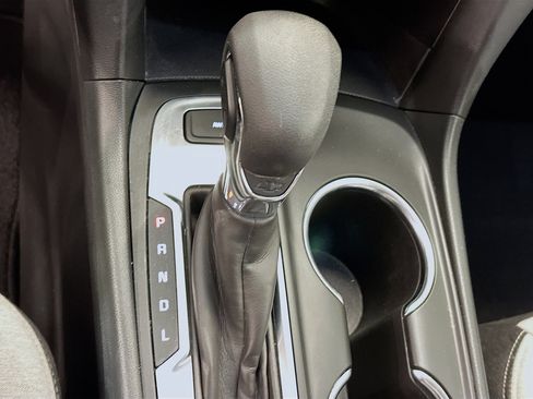 Used 2022 Chevrolet Equinox LT AWD/4WD image 25