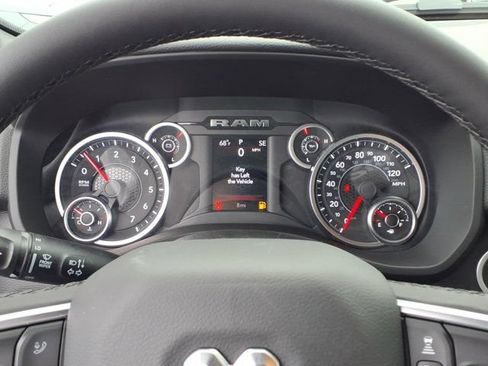 New 2026 RAM 1500 Big Horn AWD/4WD image 12