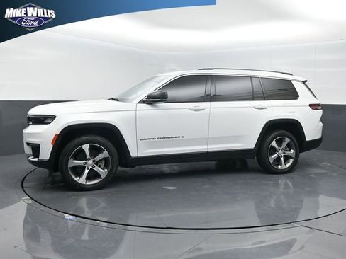 Used 2023 Jeep Grand Cherokee L Limited w/ Luxury Tech Group II AWD/4WD image 4