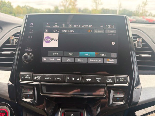 Used 2018 Honda Odyssey Elite image 32